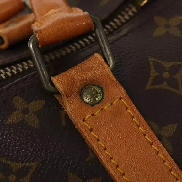 LOUIS VUITTON Monogram Keepall 60 Boston Bag - Picture 4 of 16